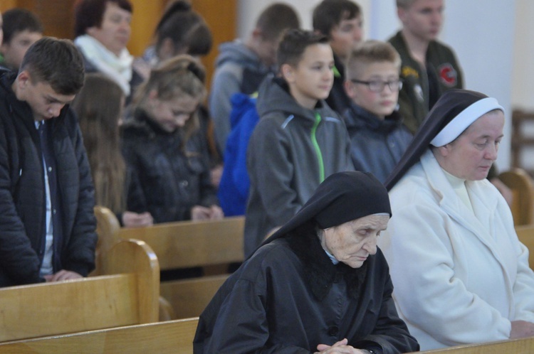 O religiach Wschodu w Krużlowej