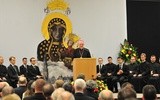 Kapłan powinien być specjalistą od całości