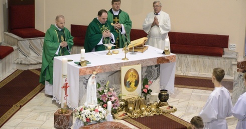 Duchowo zbudują na nowo sanktuarium