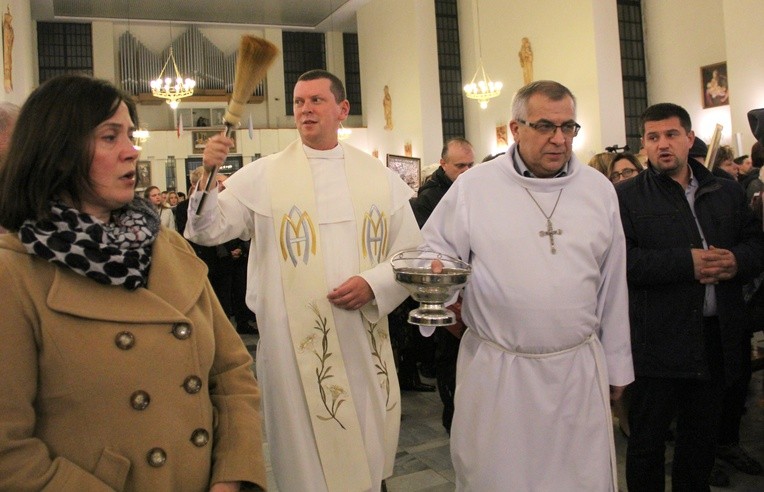 Mińska parafia św. Antoniego z Padwy pożegnała ikonę 