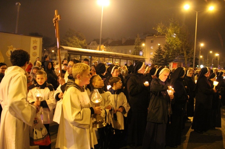 Procesja różańcowa w Tarnowie