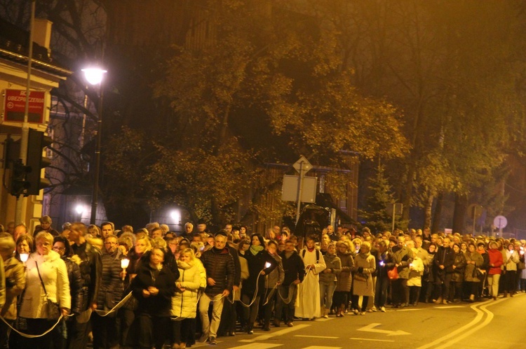 Procesja różańcowa w Tarnowie