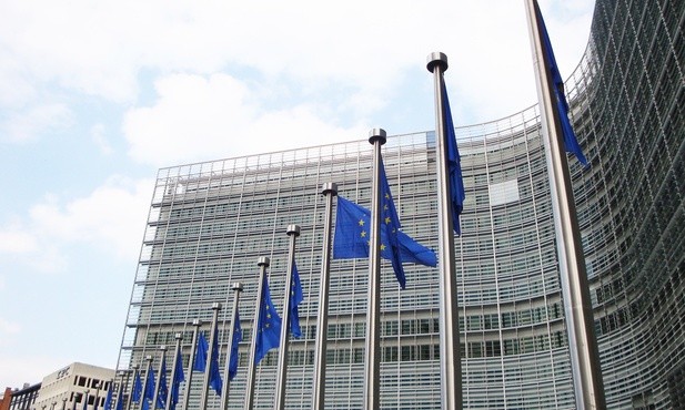 Rada UE przyjęła stanowisko ws. pracowników delegowanych