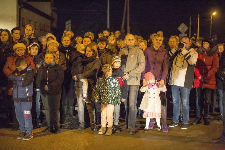 Tobie się zawierzamy w Chrośli