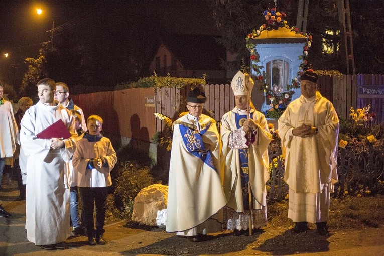 Tobie się zawierzamy w Chrośli