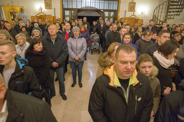 Tobie się zawierzamy w Chrośli