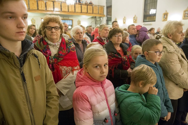 Tobie się zawierzamy w Chrośli