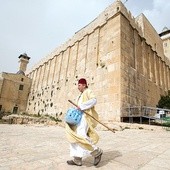 Wpisanie Starego Miasta i meczetu Ibrahima (a dla Żydów Grobu Patriarchów) w Hebronie na listę dziedzictwa UNESCO było jedną z kontrowersyjnych decyzji tej ONZ-owskiej organizacji.