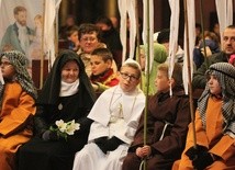 Organizatorzy zachęcają, by dzieci przebrały się za swoich patronów lub ulubionych świętych.