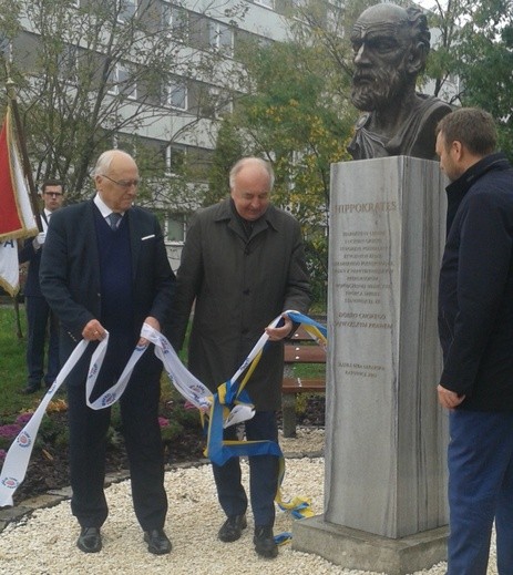 Pomnik Hipokratesa w Katowicach