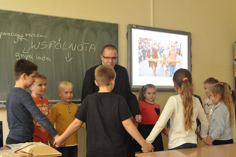 Katecheza synodalna w Rzuchowej