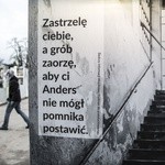 Ekshumacje na Łączce. Wystawa