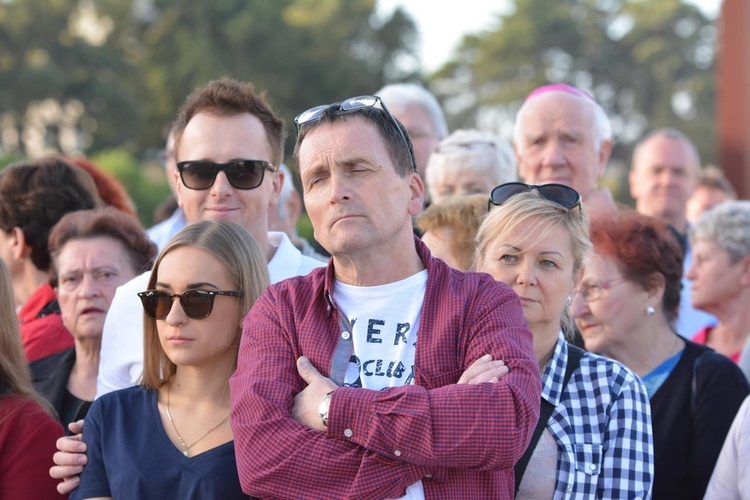 Pielgrzymka diecezjalna do Fatimy