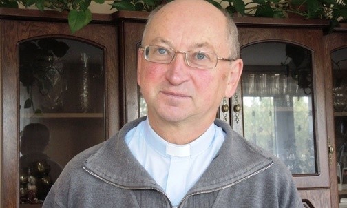 Ks. Józef Walusiak - proboszcz w Janowicach