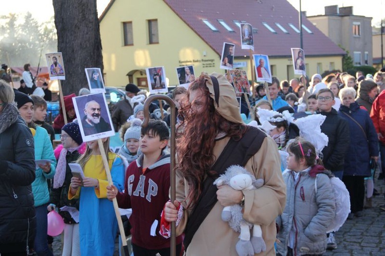 Święci na ulicach Drezdenka