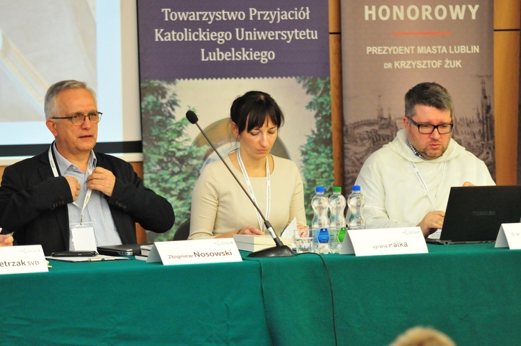 Panel zatytułowany „Kościół rzymskokatolicki dzisiaj” 