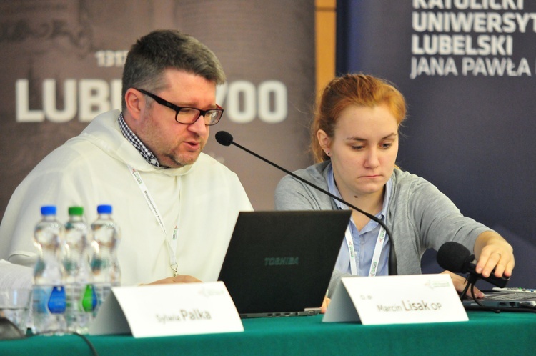 Panel zatytułowany „Kościół rzymskokatolicki dzisiaj” 