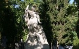 Czuwający anioł na cmentarzu przy ul. Lipowej w Lublinie