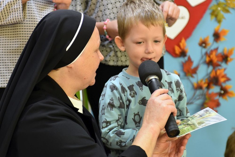 Konkurs na najładniejszy różaniec