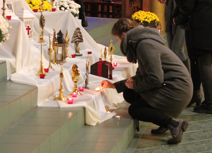 Noc Świętych na Popowicach i Kozanowie we Wrocławiu