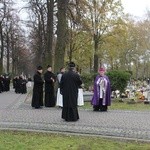 Nabożeństwo na cmentarzu Centralnym w Gliwicach