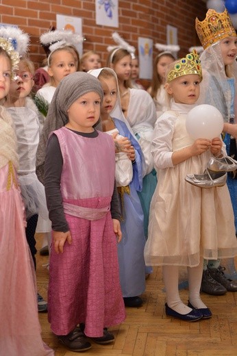 Bal świętych w parafii św. Elżbiety we Wrocławiu