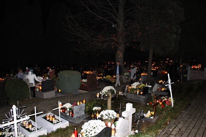 Wszystkich Świętych w Bobowej
