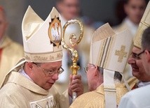 Abp Jędraszewski do abp. Rysia: jesteś otoczony modlitwą, która wyprzedziła dzień Twojej nominacji