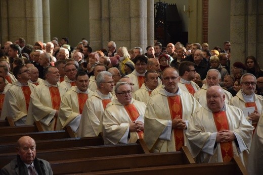 Ingres abp. Grzegorza Rysia cz.1