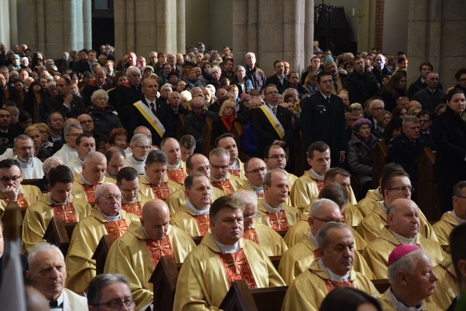 Ingres abp. Grzegorza Rysia cz.1