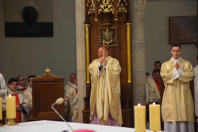 Ingres abp. Grzegorza Rysia cz.1