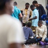 W Hiszpanii wyłowiono ok. 300 migrantów