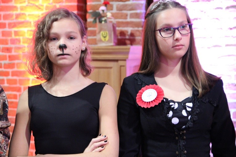 Bezalkoholowy Bal Niepodległościowy na zdjęciach