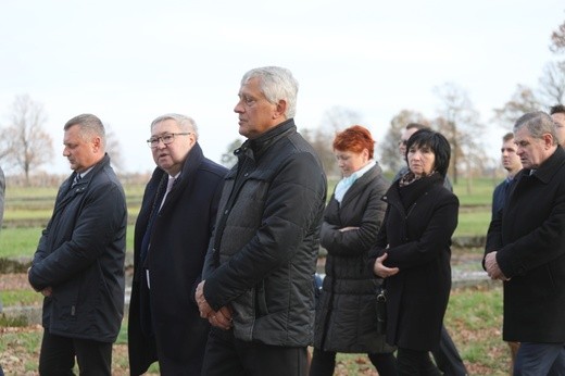 32. Droga Krzyżowa za zmarłych - w byłym KL Auschwitz-Birkenau - 2017