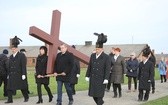 32. Droga Krzyżowa za zmarłych - w byłym KL Auschwitz-Birkenau - 2017