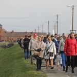 32. Droga Krzyżowa za zmarłych - w byłym KL Auschwitz-Birkenau - 2017