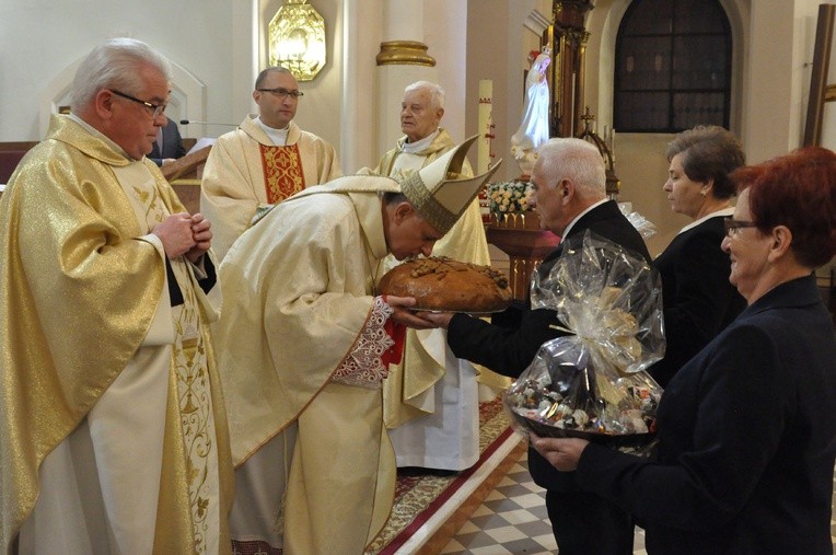 Relikwie św. Jana Pawła II w Jadownikach