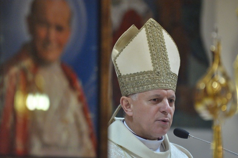 Relikwie św. Jana Pawła II w Jadownikach