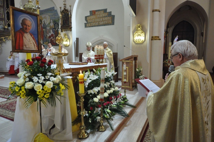 Relikwie św. Jana Pawła II w Jadownikach