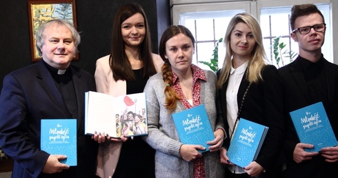 Jej pierwszym autorem jest Duch Święty