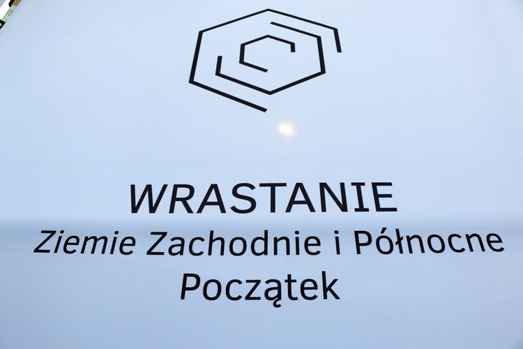 Wystawa "Wrastanie. Ziemie Zachodnie i Północne. Początek"