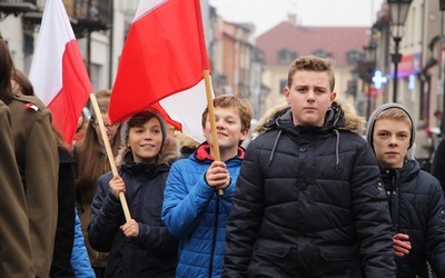 Marsz patriotyczny w Łowiczu