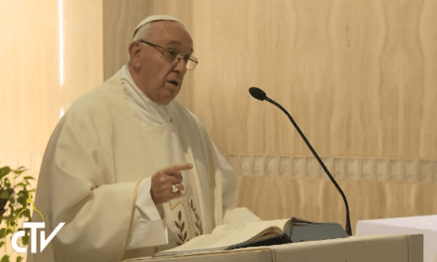 Papież u św. Marty: dbajmy o Kościół