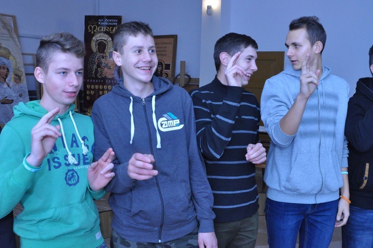 Spotkanie młodych na progu w Szymbarku