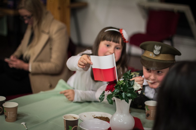 Wieczór z piosenką patriotyczną