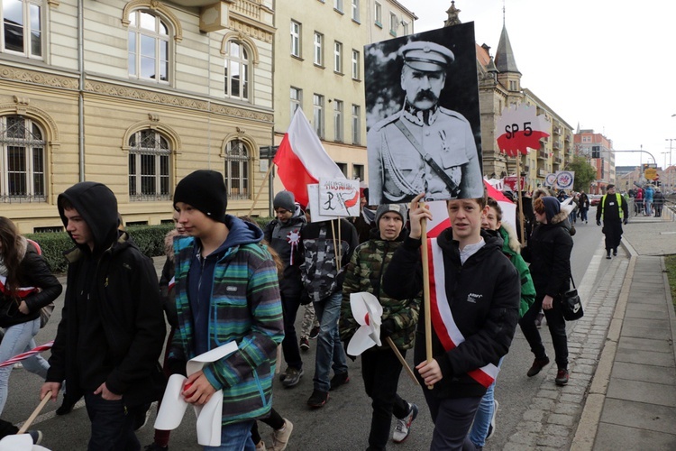 XVI Radosna Parada Niepodległości