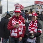 Tysiące flag pod hasłem "My chcemy Boga" 