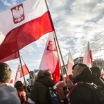 Tysiące flag pod hasłem "My chcemy Boga" 