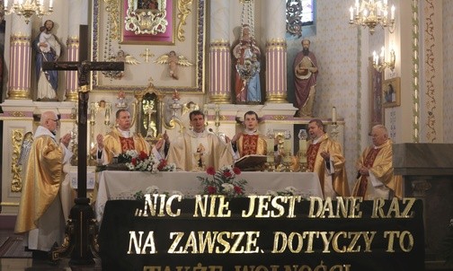 W Rajczy idą śladami obrońców Niepodległej