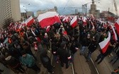 Tysiące flag pod hasłem "My chcemy Boga" 